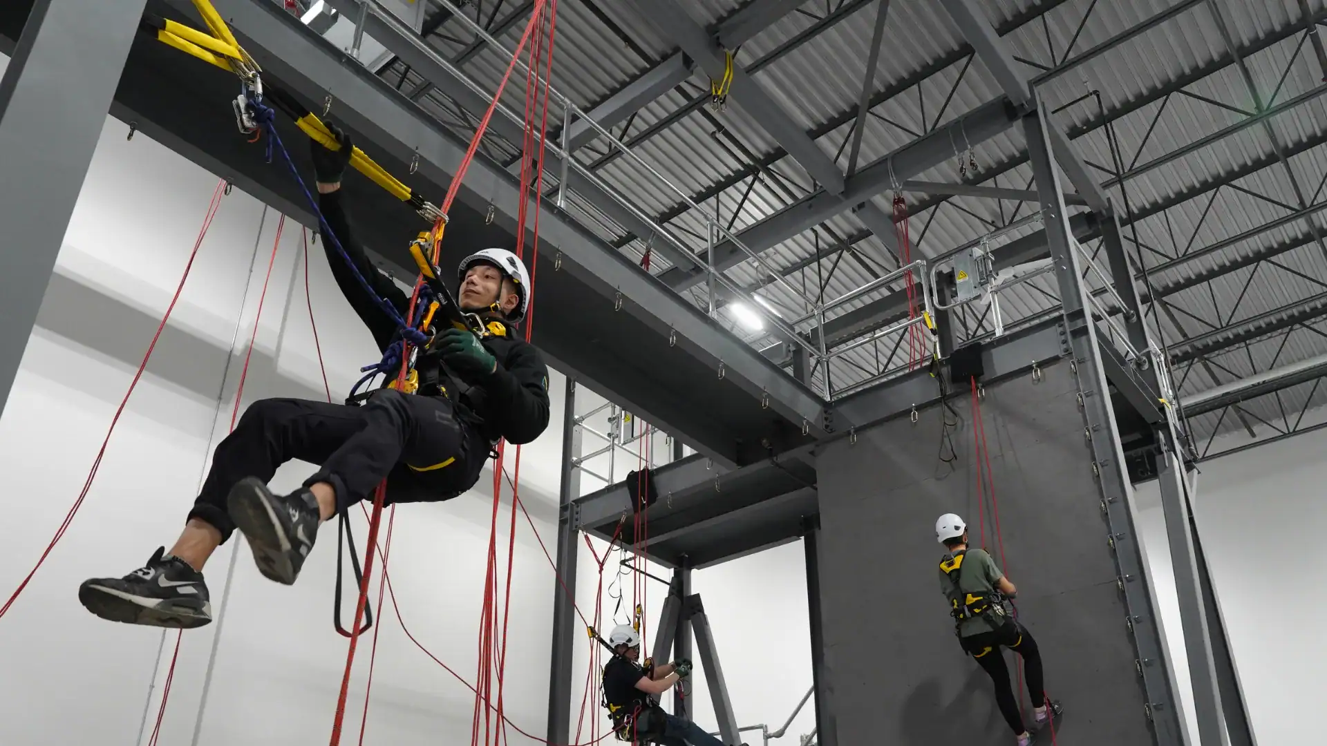 SPRAT Level 1 rope access training in Calgary